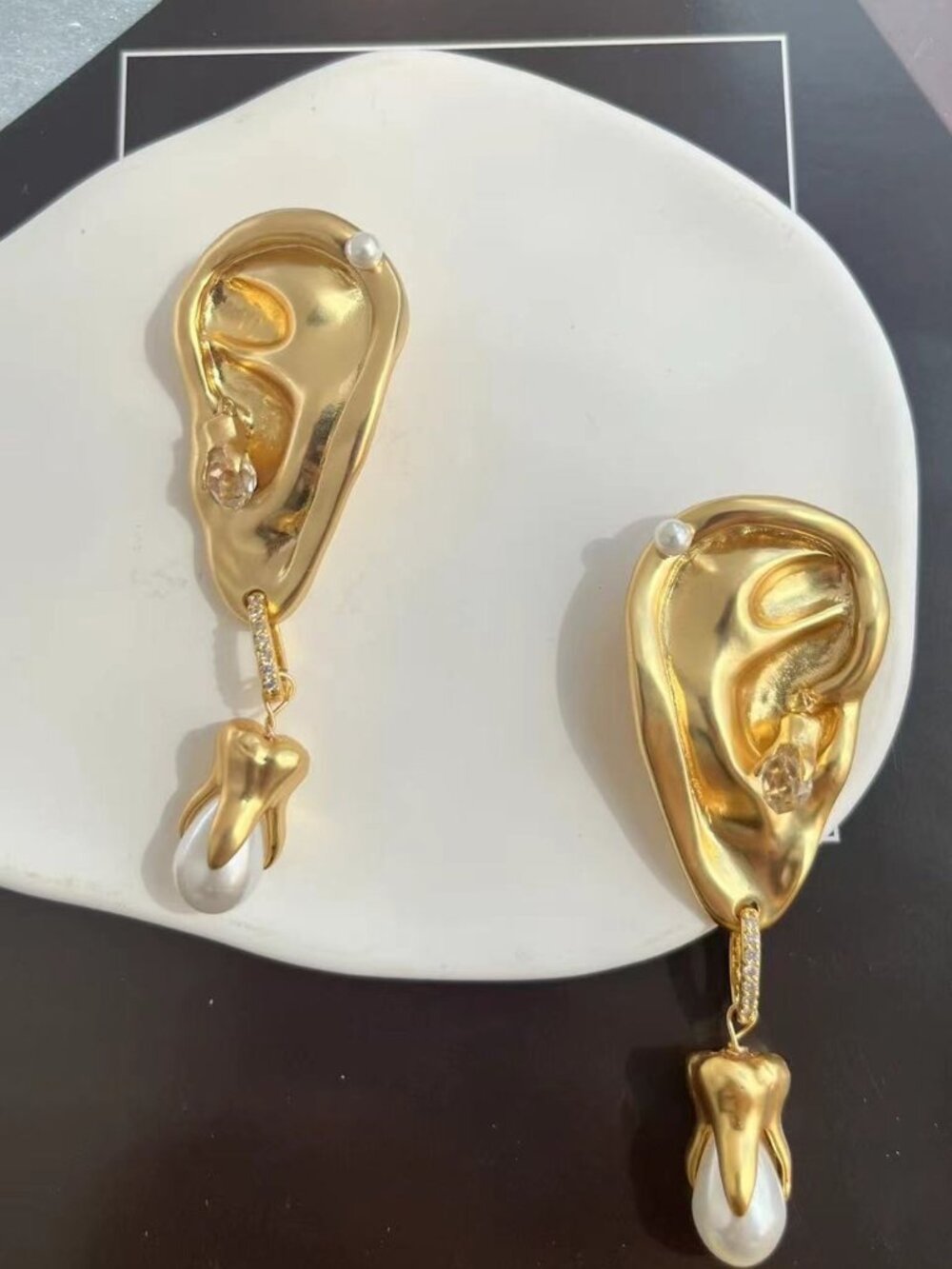 Schiaparelli Abstract Facial Features Ear & Teeth Ear Clip